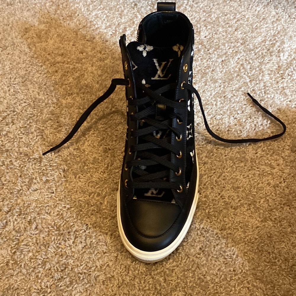 These are Louis Vuitton high top shoes,worn twice - Picture 2 of 7